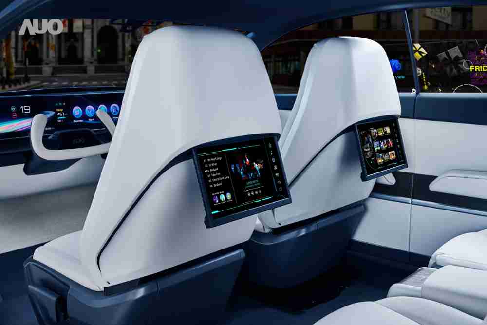 MG电玩将于CES 展示全新Smart Cockpit 2024，，可紧密串连使用者多元需求，，，，并革新座舱内部的应用和设计，，带来身历其境且引人入胜的视觉飨宴，，，，满足驾乘人员的全方位体验